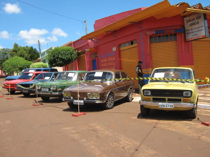Corrida De Carrinho De Rolimã E Encontro De Carros Antigos Em Itambaracá -  Prefeitura Municipal de Itambaracá