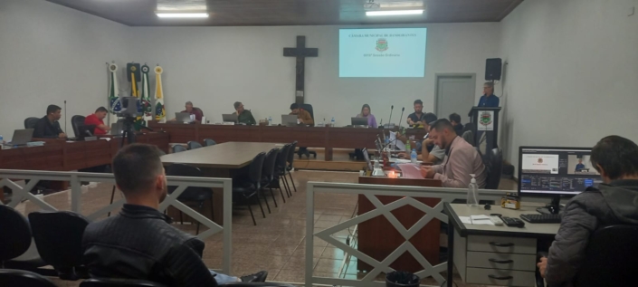 CONVOCADO PREFEITO PARTICIPA DE REUNIÃO DA CÂMARA MUNICIPAL - Rádio Cabiuna